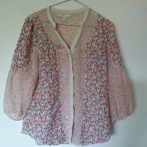 LAUREN CONRAD ladies top. Size medium.